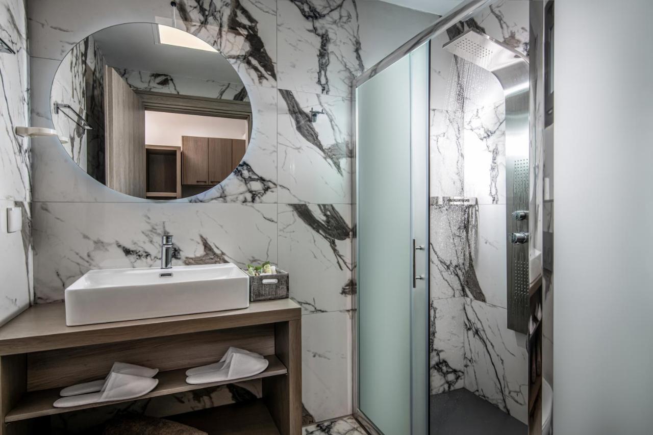 Ebenus Suites "Adults Only" By Checkin Gouves Exterior photo