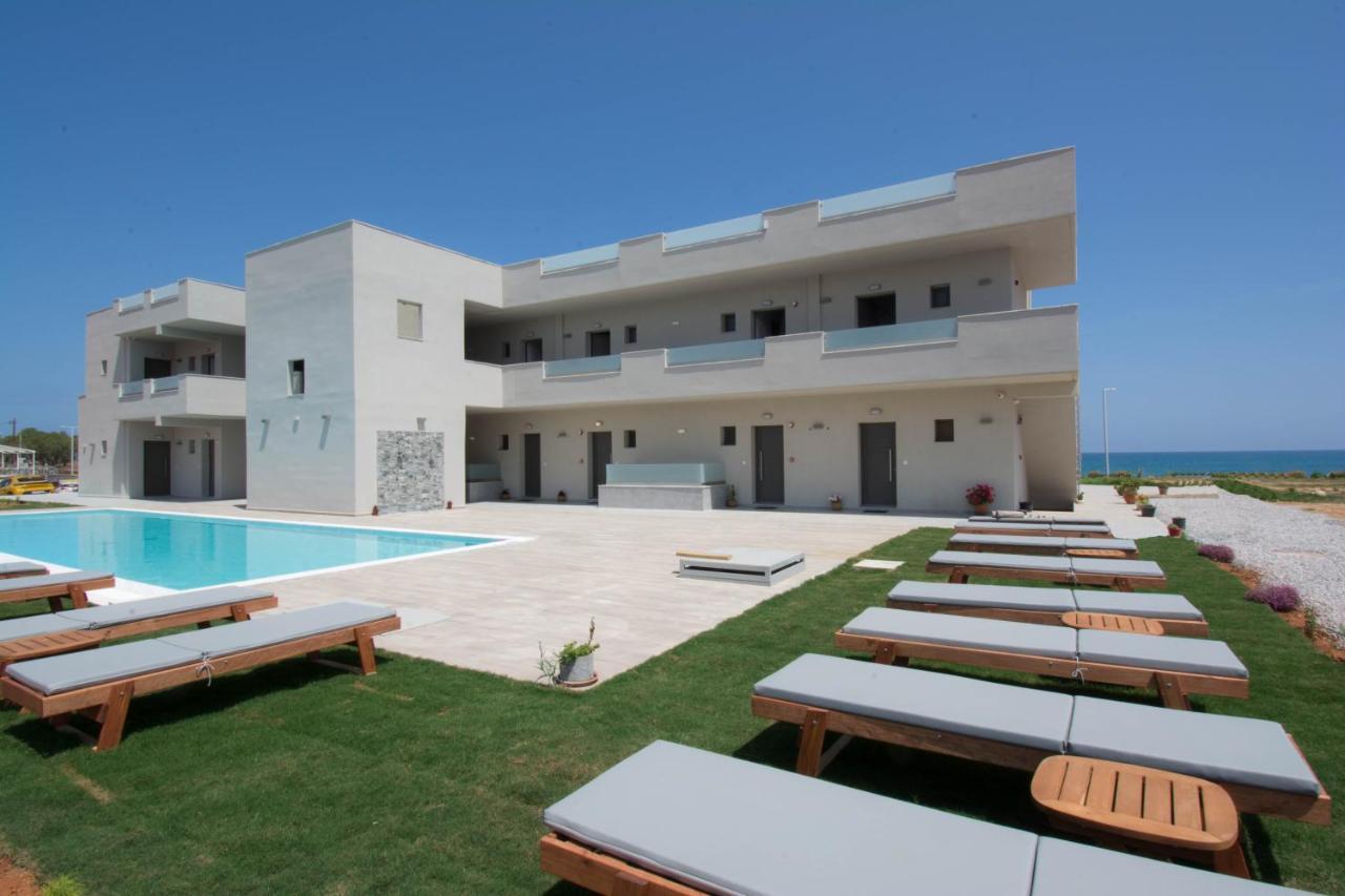 Ebenus Suites "Adults Only" By Checkin Gouves Exterior photo